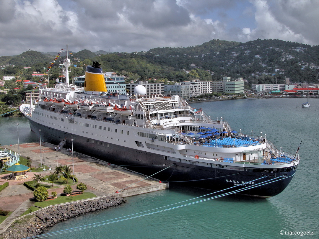 KREUZFAHRTSCHIFF SAGA ROSE ST LUCIA